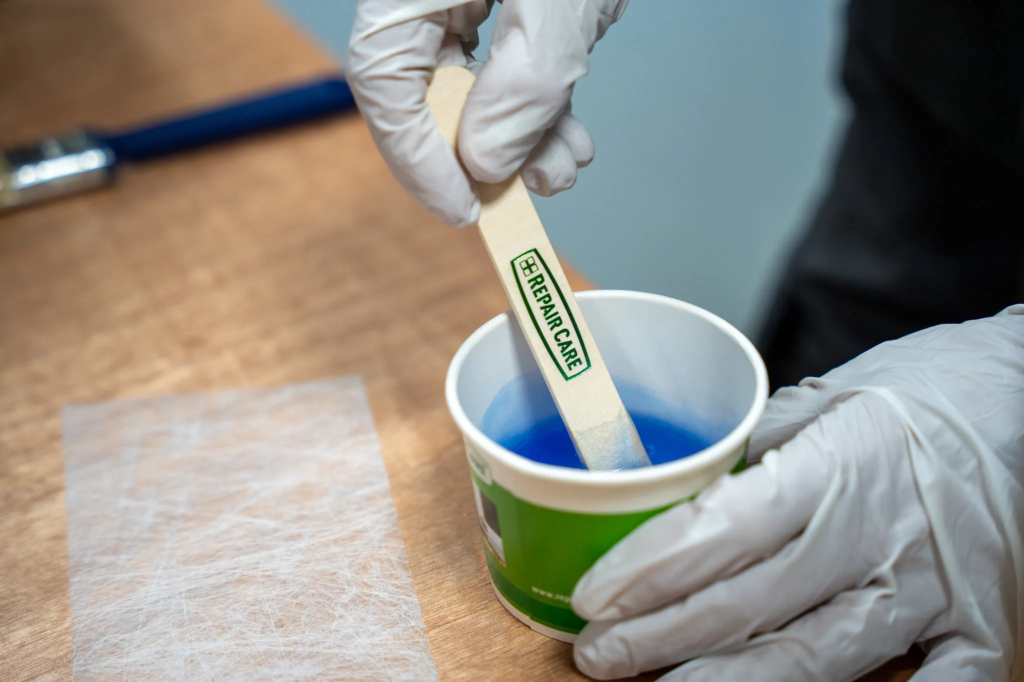 EASY•Q™ MIX und FIX Mischbecher und Spatel