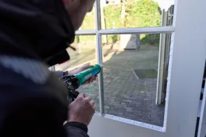 Fenster verfugen mit DRY SEAL™MP